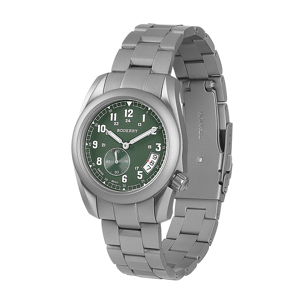 VOYAGER 38 - 100M Waterproof Titanium Field Watch | Green-bracelet